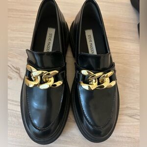 Steve Madden Black Chunky Loafer